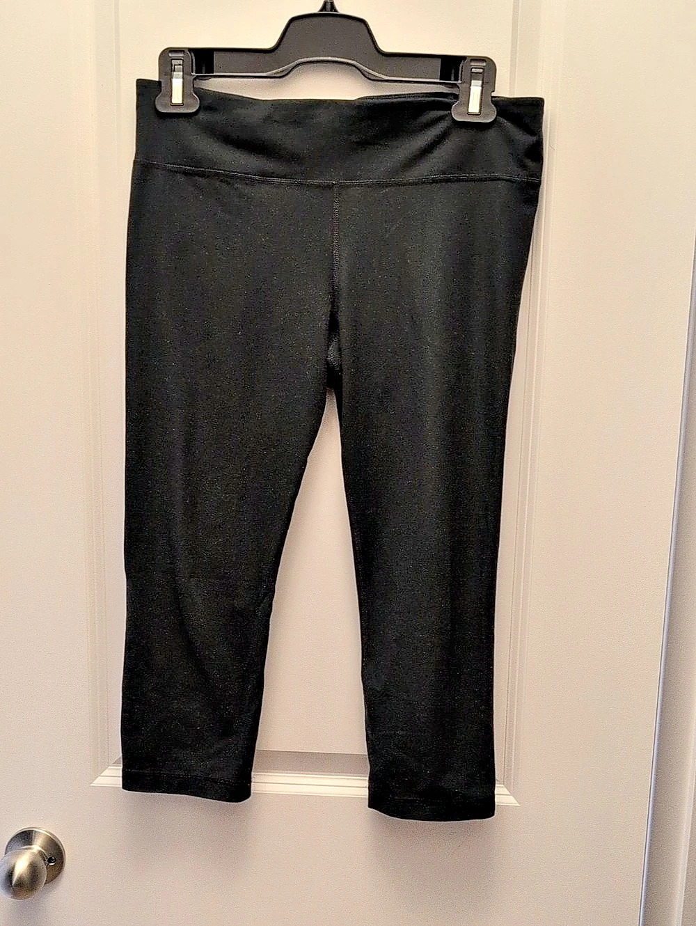 Under Armour HeatGear Capri Leggings Black Athletic